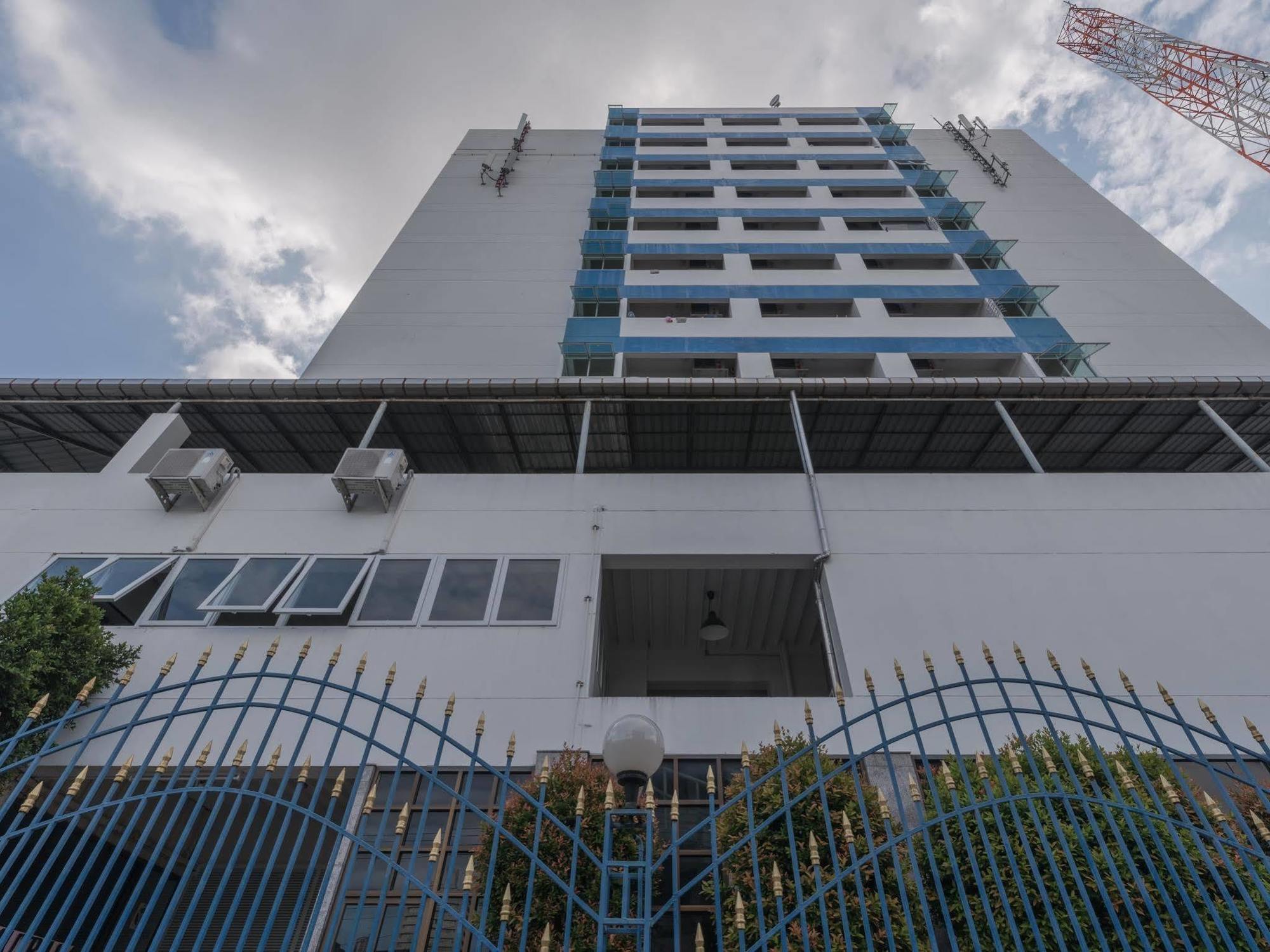 New Apg Apartment Bangkok Exterior photo